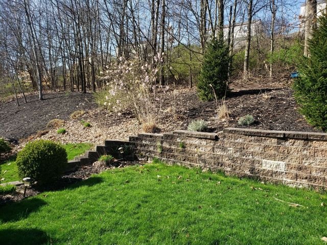 Retaining wall project from T&T Landscaping